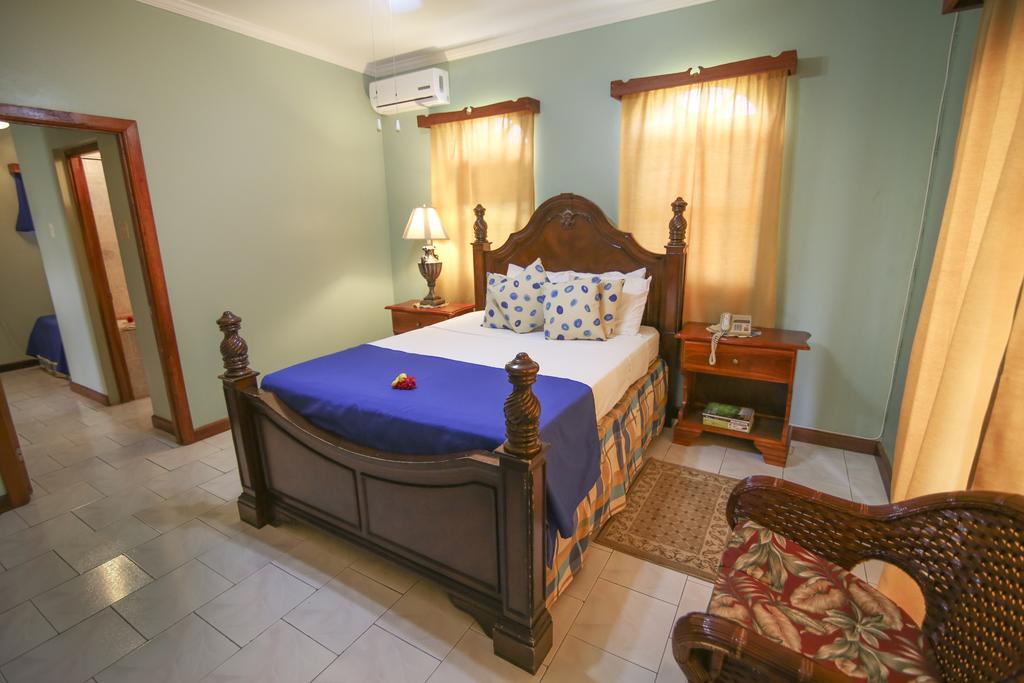 Rayon Hotel Негрил Экстерьер фото