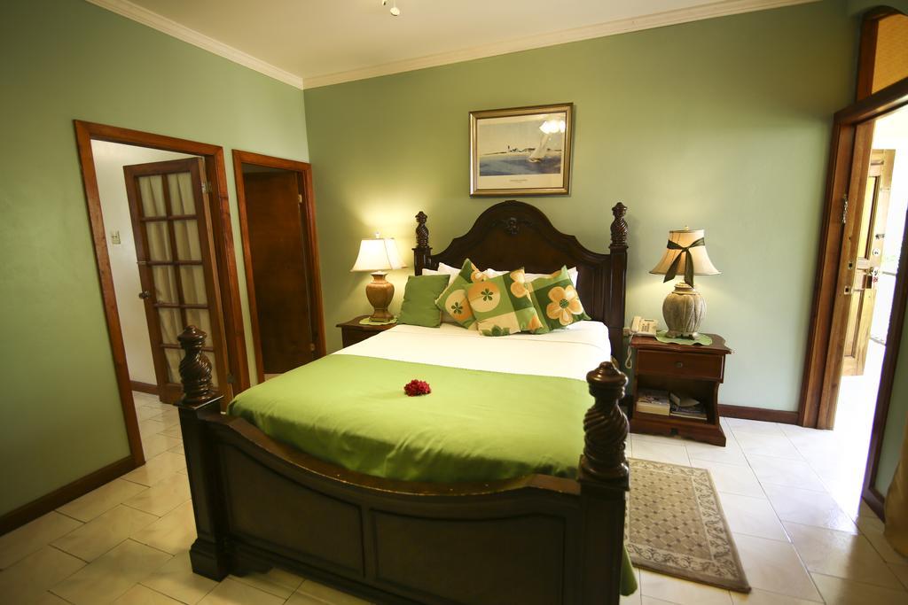 Rayon Hotel Негрил Экстерьер фото